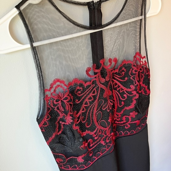 🏷️ 2/$20 Greylin Black and Red Embroidered Illusion Neckline Cocktail Dress - Picture 3 of 12